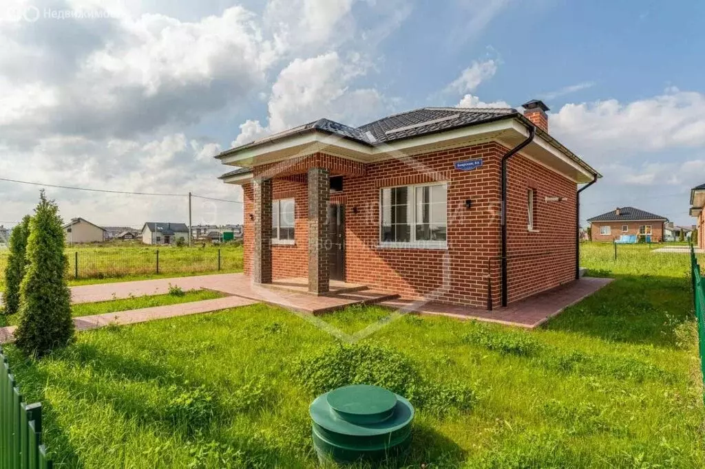 Дом в Калининградская область, Гурьевский муниципальный округ, посёлок ... - Фото 1