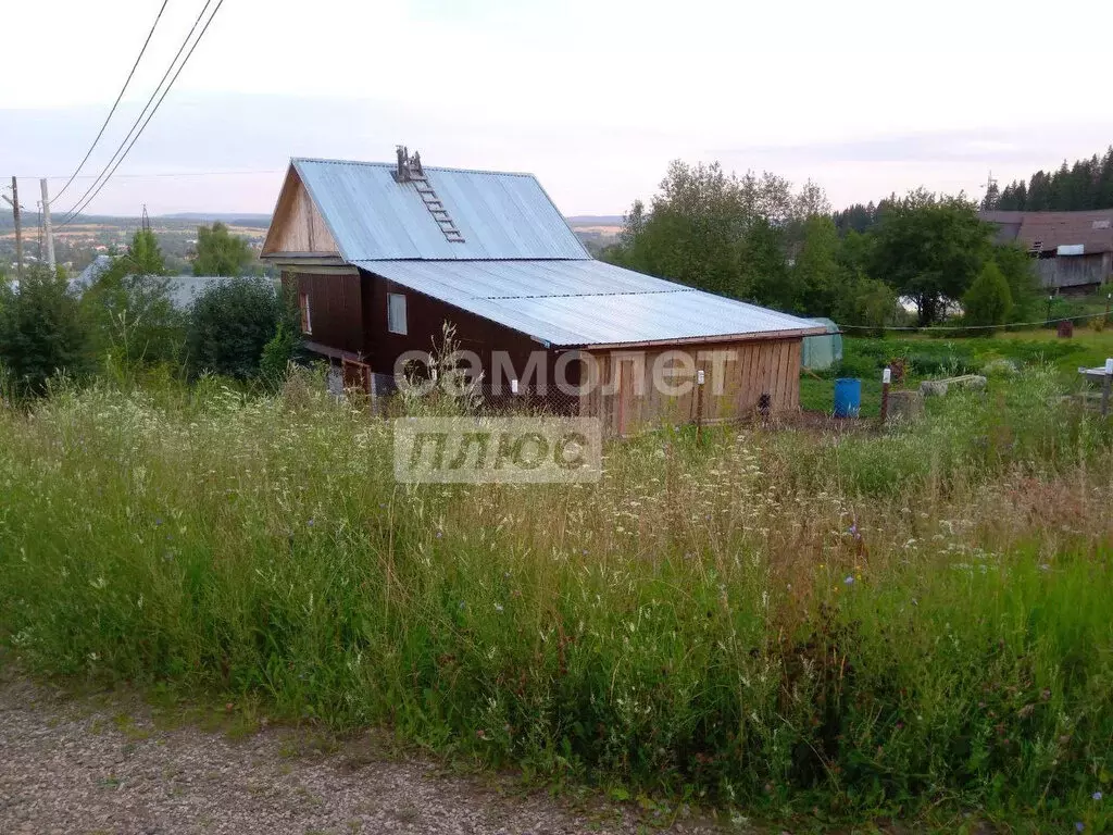 Дом в Юго-Камский, улица Челюскинцев (57 м) - Фото 1