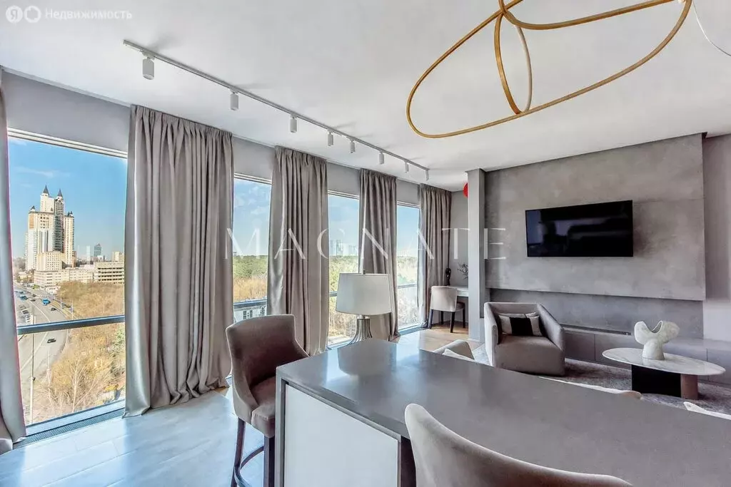 3-комнатная квартира: Москва, Нежинская улица, 1к2 (137 м) - Фото 2