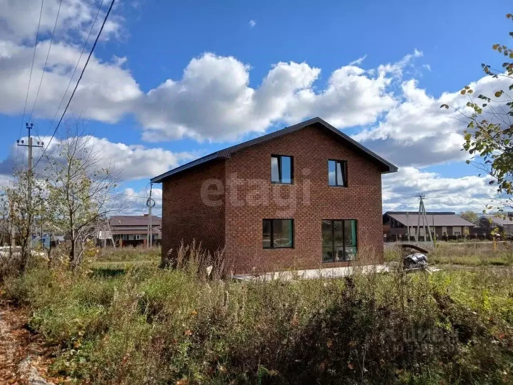 Дом в Башкортостан, Уфимский район, Русско-Юрмашский сельсовет, д. ... - Фото 1