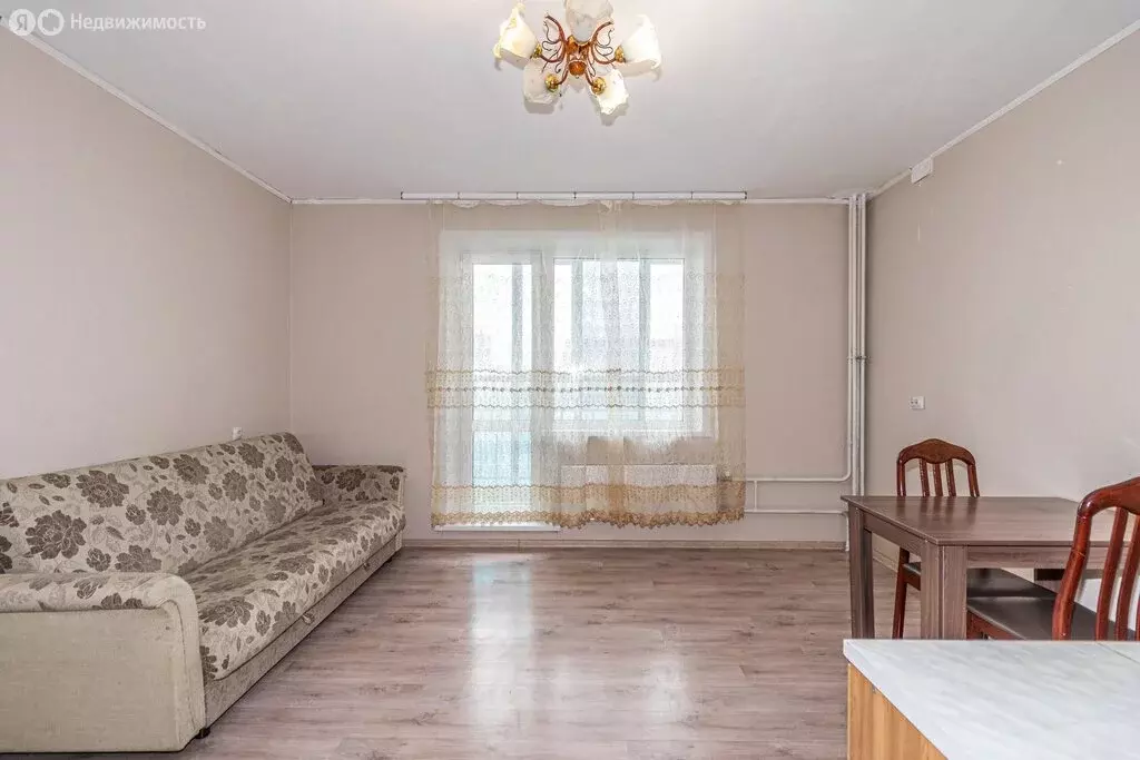 1-комнатная квартира: Курган, жилой район Заозёрный, 4-й микрорайон, ... - Фото 1