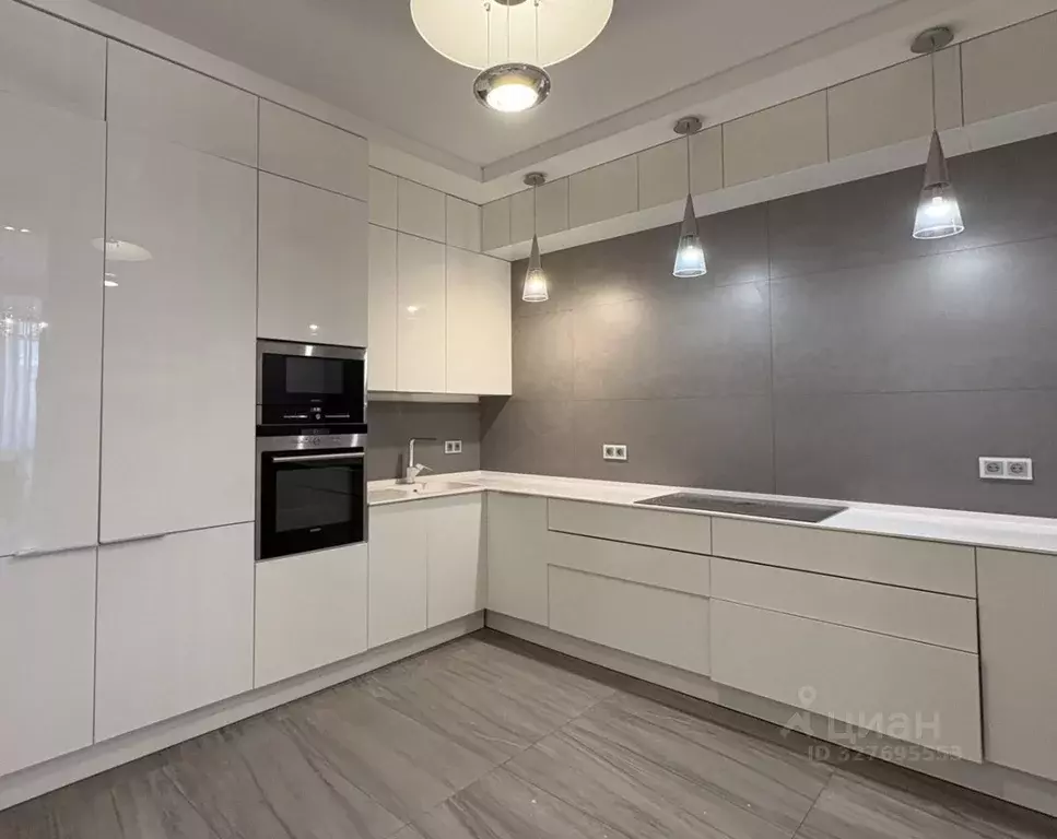 3-к кв. Татарстан, Казань Меридианная ул., 1 (122.5 м) - Фото 1