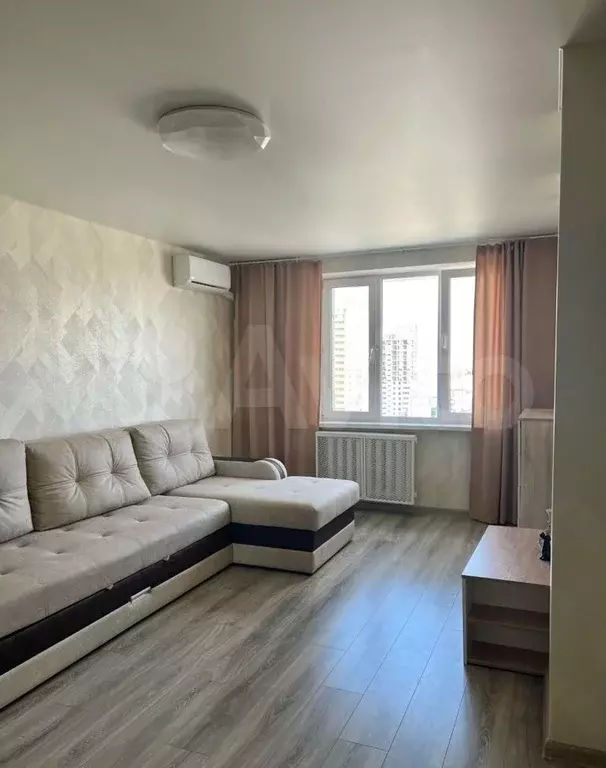 1-к. квартира, 40 м, 12/17 эт. - Фото 0