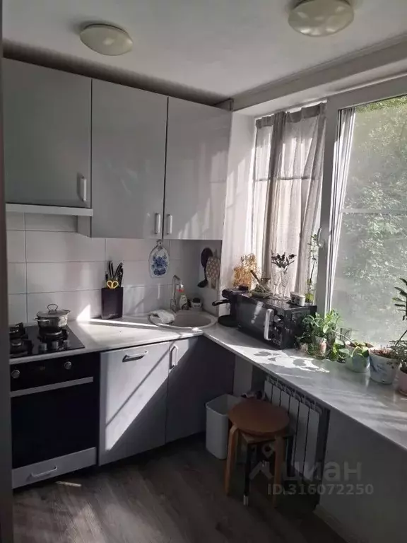 2-к кв. Санкт-Петербург ул. Подвойского, 20к1 (44.0 м) - Фото 0