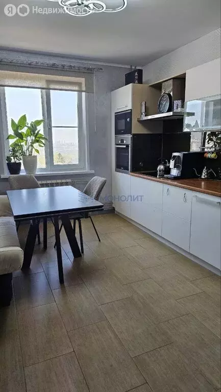 2-комнатная квартира: Нижний Новгород, улица 40 лет Победы, 19 (58 м) - Фото 1