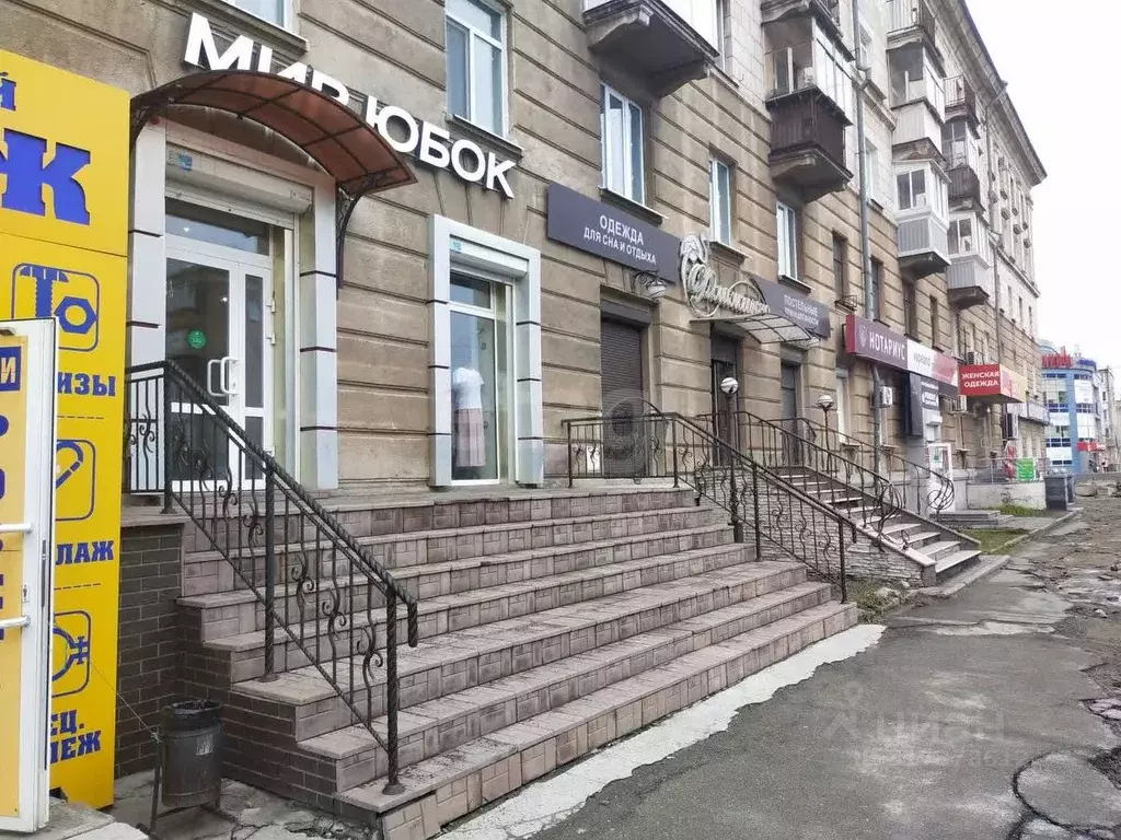 Торговая площадь в Свердловская область, Нижний Тагил просп. ... - Фото 1