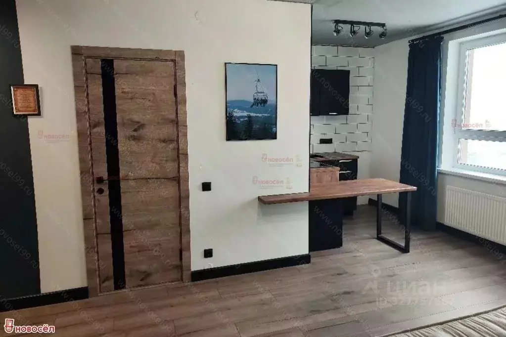 Студия Свердловская область, Екатеринбург ул. Новостроя, 5 (24.2 м) - Фото 1