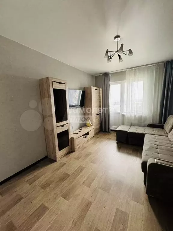 1-к. квартира, 49 м, 7/17 эт. - Фото 0