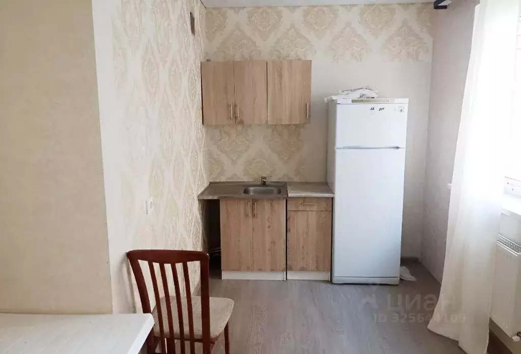 1-к кв. Краснодарский край, Отрадная ст-ца ул. Комарова, 21 (50.0 м) - Фото 2