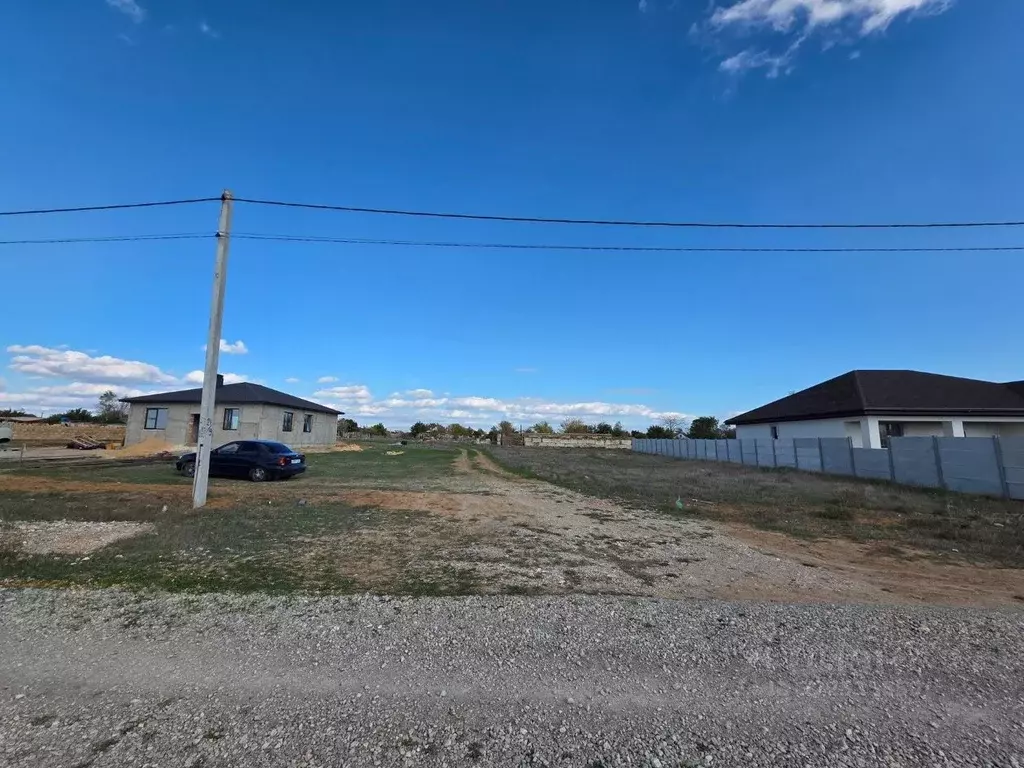 Участок в Крым, Сакский район, Суворовское с/пос, с. Великое ул. ... - Фото 2