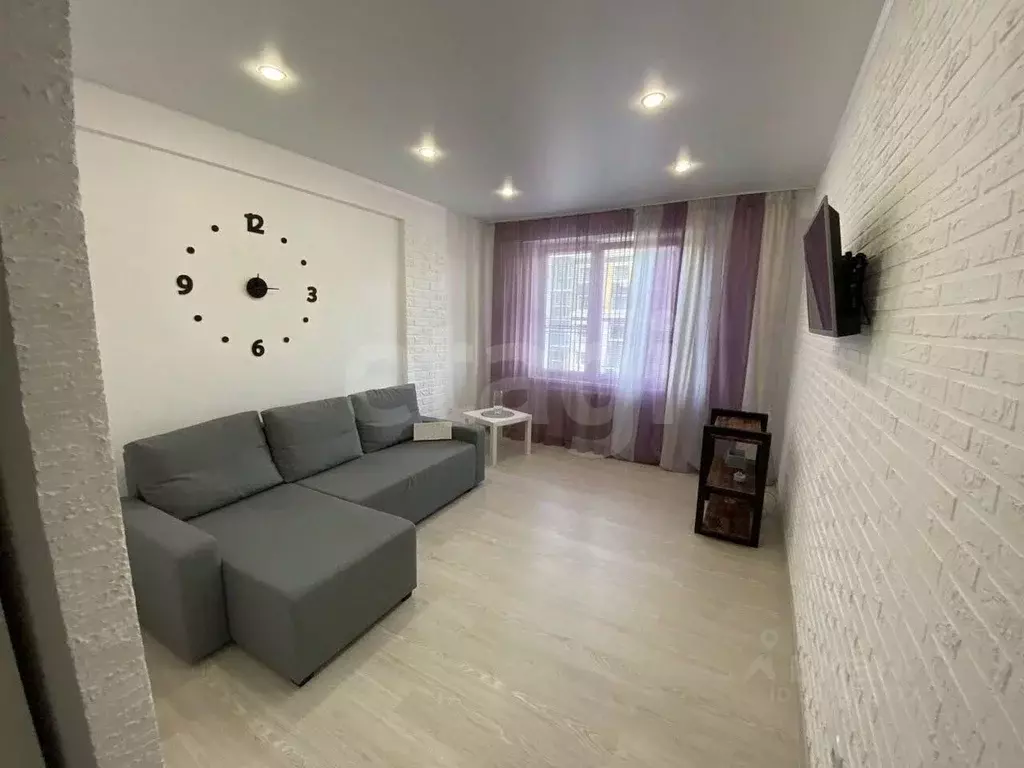 1-к кв. Татарстан, Казань Тэцевская ул., 4Б (32.9 м) - Фото 1