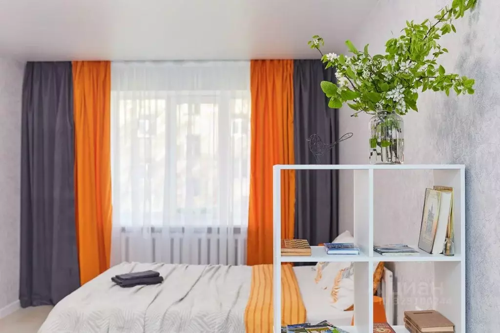 1-к кв. Псковская область, Псков Октябрьский просп., 19Б (40.0 м) - Фото 2