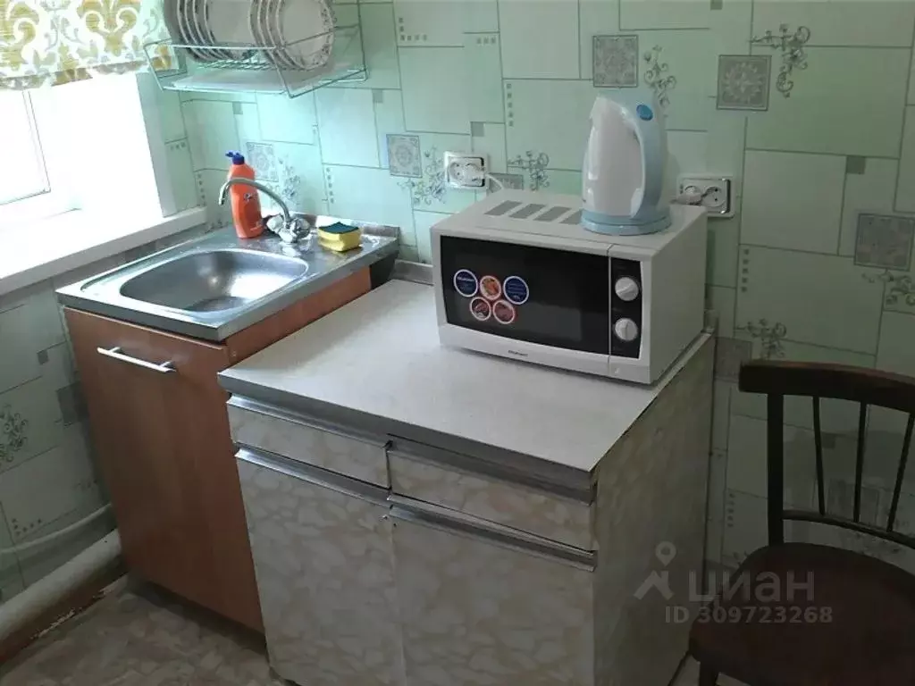 1-к кв. Астраханская область, Ахтубинск ул. Шубина, 16 (37.0 м) - Фото 0
