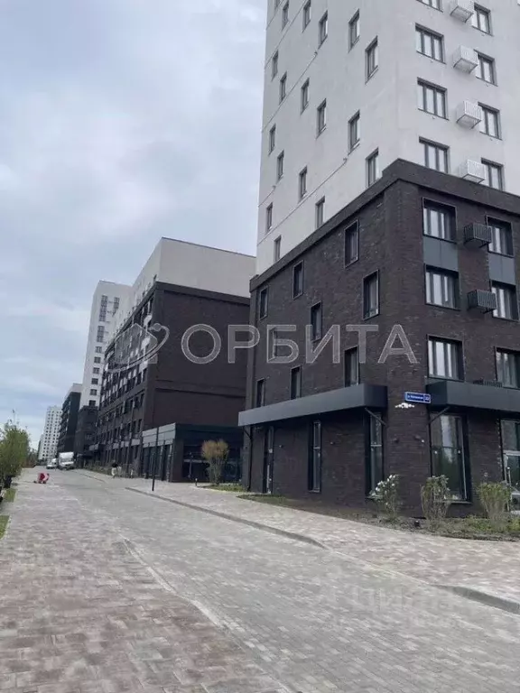 1-к кв. Тюменская область, Тюмень Новгородская ул., 22 (41.3 м) - Фото 1