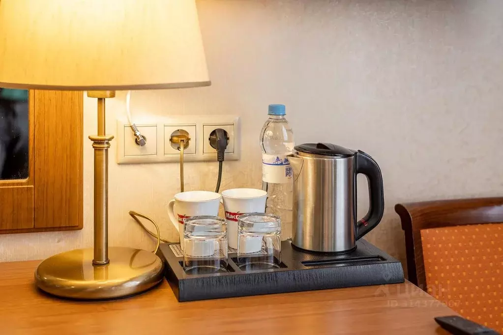 Комната Псковская область, Псков ул. Некрасова, 1Б (16.0 м) - Фото 2