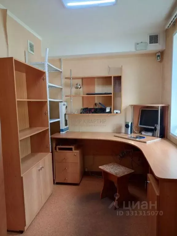 Помещение свободного назначения в Хакасия, Абакан ул. Маршала Жукова, ... - Фото 1