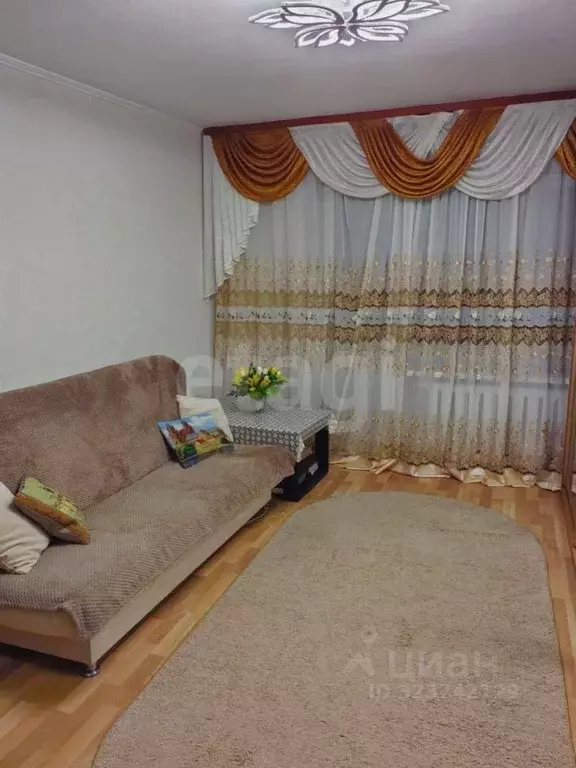 2-к кв. Ханты-Мансийский АО, Сургут просп. Ленина, 37/2 (36.9 м) - Фото 1