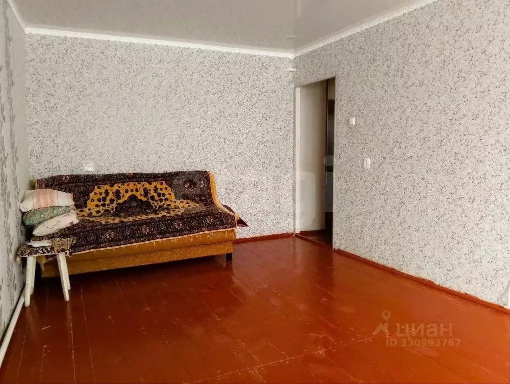3-к кв. Крым, Кировское пгт ул. Дзержинского, 25 (63.4 м) - Фото 1