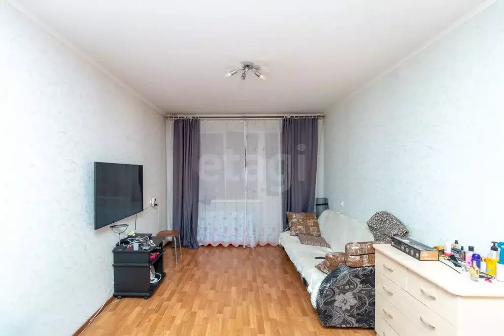 1-к кв. Тюменская область, Тюмень Заречный проезд, 10 (33.0 м) - Фото 0