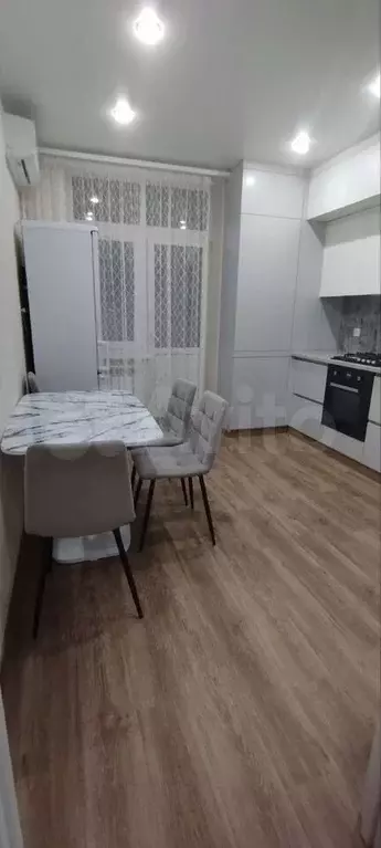 1-к. квартира, 42 м, 2/24 эт. - Фото 1