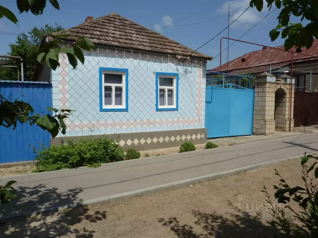 Дом в Ставропольский край, Светлоград г. Петровский муниципальный ... - Фото 1