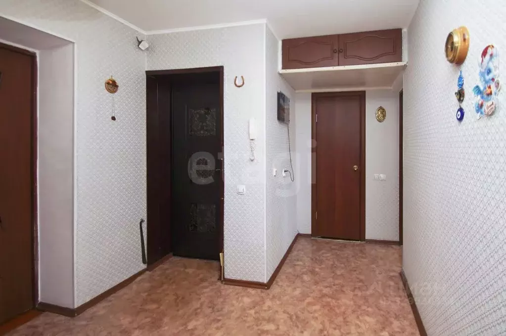 3-к кв. Омская область, Омск ул. Кирова, 10к2 (76.1 м) - Фото 1