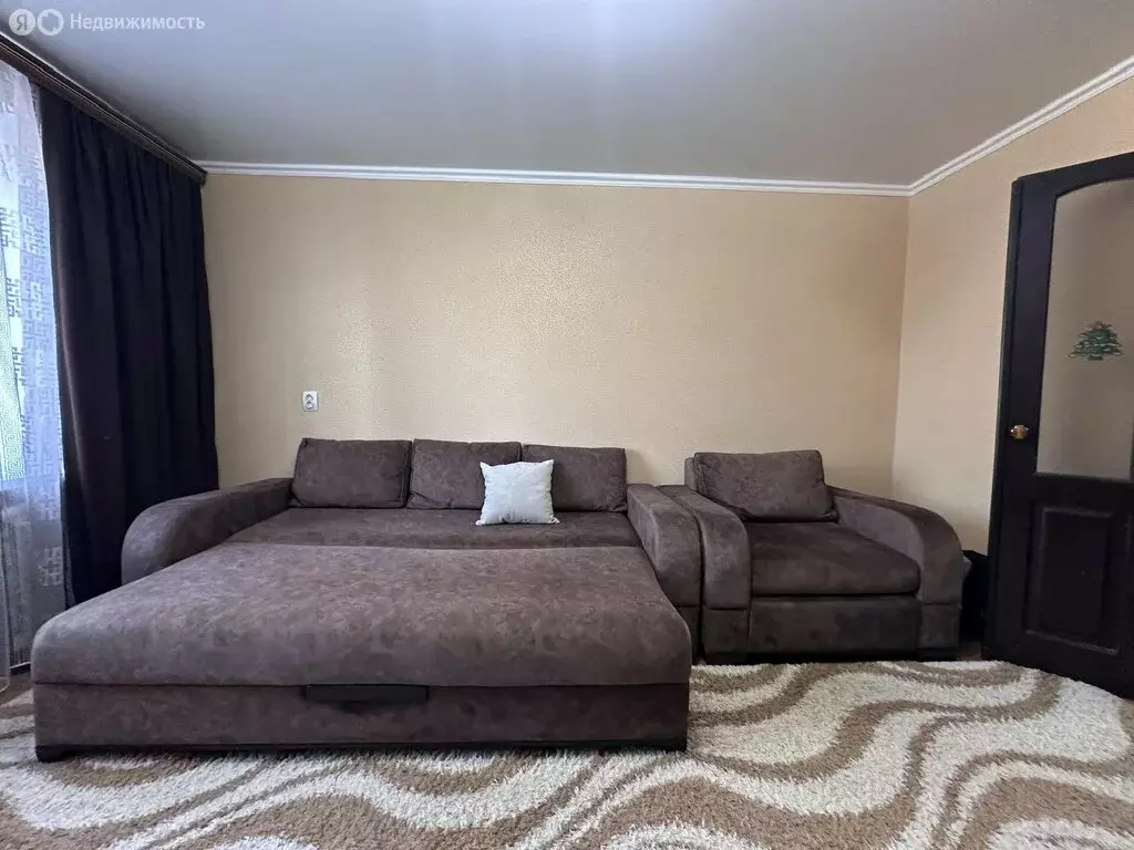 Квартира-студия: Крымск, улица Свердлова, 140 (50.3 м) - Фото 1