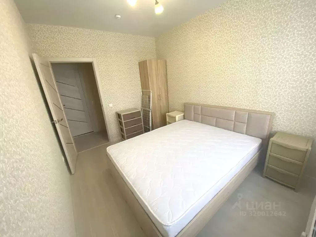 2-к кв. Пермский край, Пермь ул. Борцов Революции, 1А (37.0 м) - Фото 0