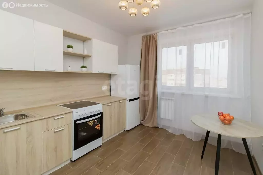 2-комнатная квартира: Тюмень, улица Николая Зелинского, 5 (59.8 м) - Фото 2