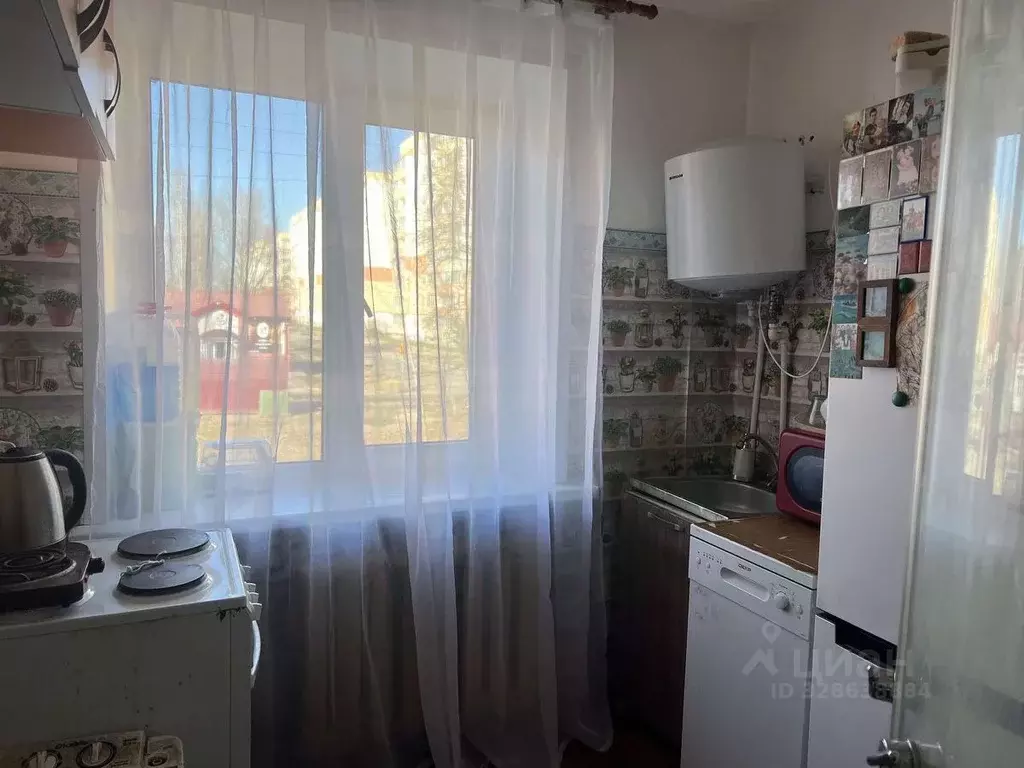 3-к кв. Новгородская область, Великий Новгород Нехинская ул., 6 (45.4 ... - Фото 2