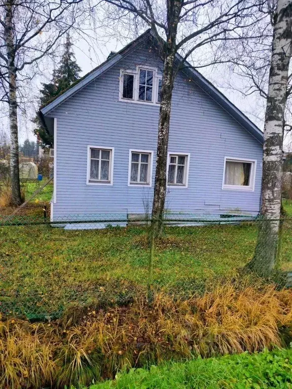 Дом в Ленинградская область, Любань Тосненский район, Заводская ул. ... - Фото 1