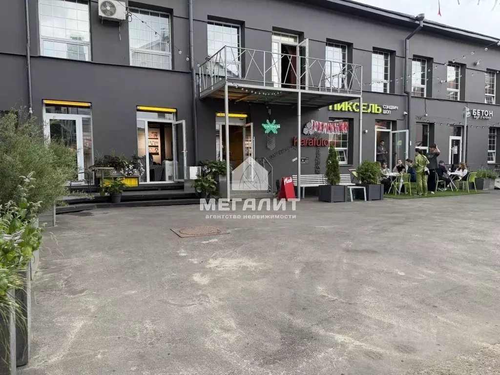 Помещение свободного назначения в Татарстан, Казань ул. Кави Наджми, ... - Фото 1