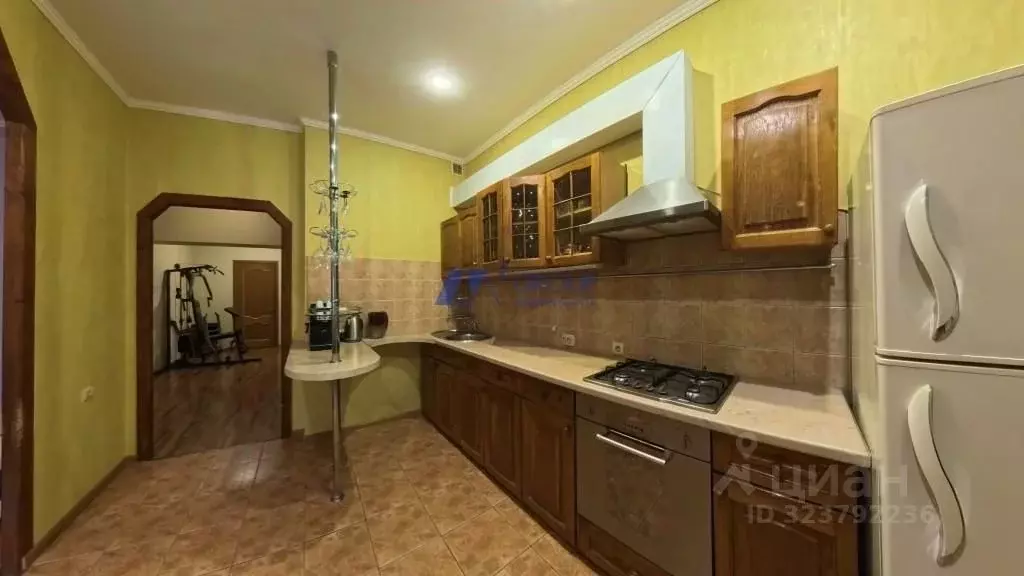 3-к кв. Ярославская область, Ярославль ул. Ушинского, 6а (145.0 м) - Фото 1