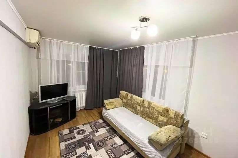 1-к кв. Астраханская область, Астрахань ул. Татищева, 33 (35.0 м) - Фото 1