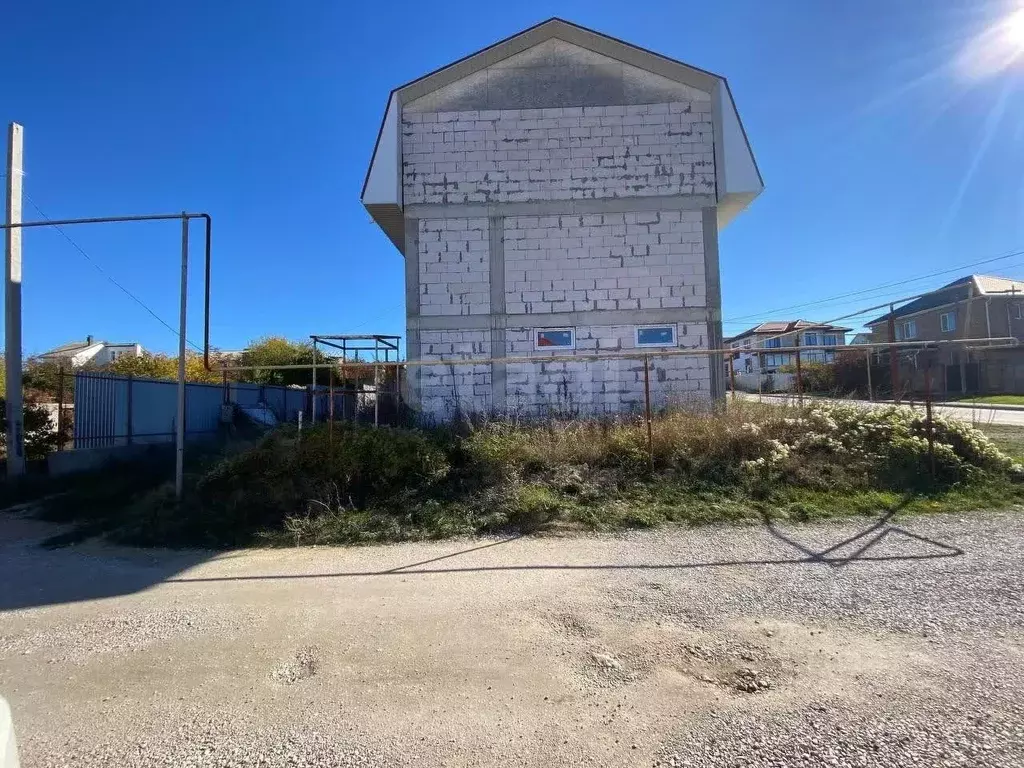 Помещение свободного назначения в Крым, Симферополь ул. Тюзлюк (331 м) - Фото 2