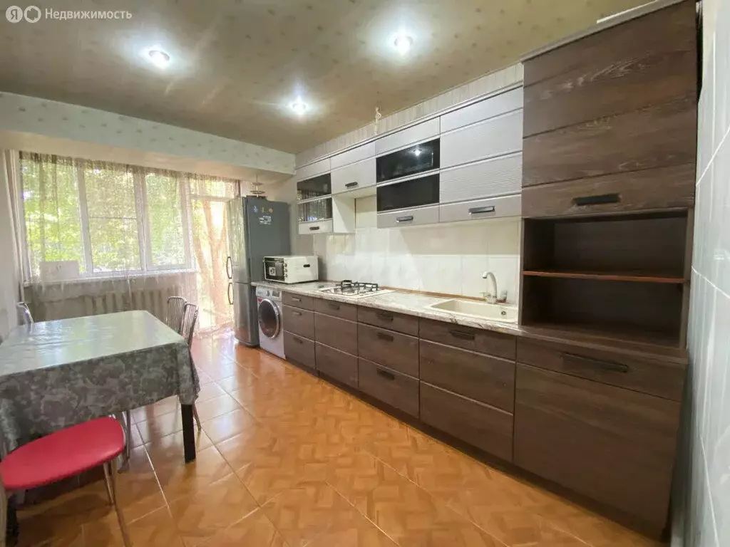 2-комнатная квартира: Махачкала, улица Лаптиева, 79 (59.71 м) - Фото 1