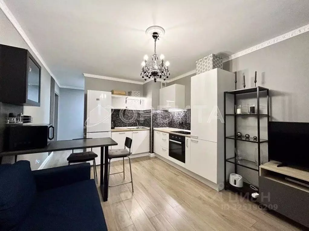 2-к кв. Тюменская область, Тюмень Кремлевская ул., 87 (66.1 м) - Фото 2