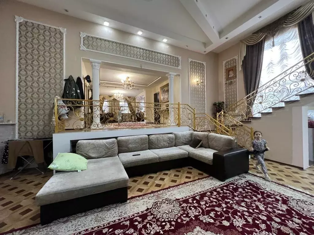 Дом в Волгоградская область, Волгоград Жилгородок мкр, ул. ... - Фото 1