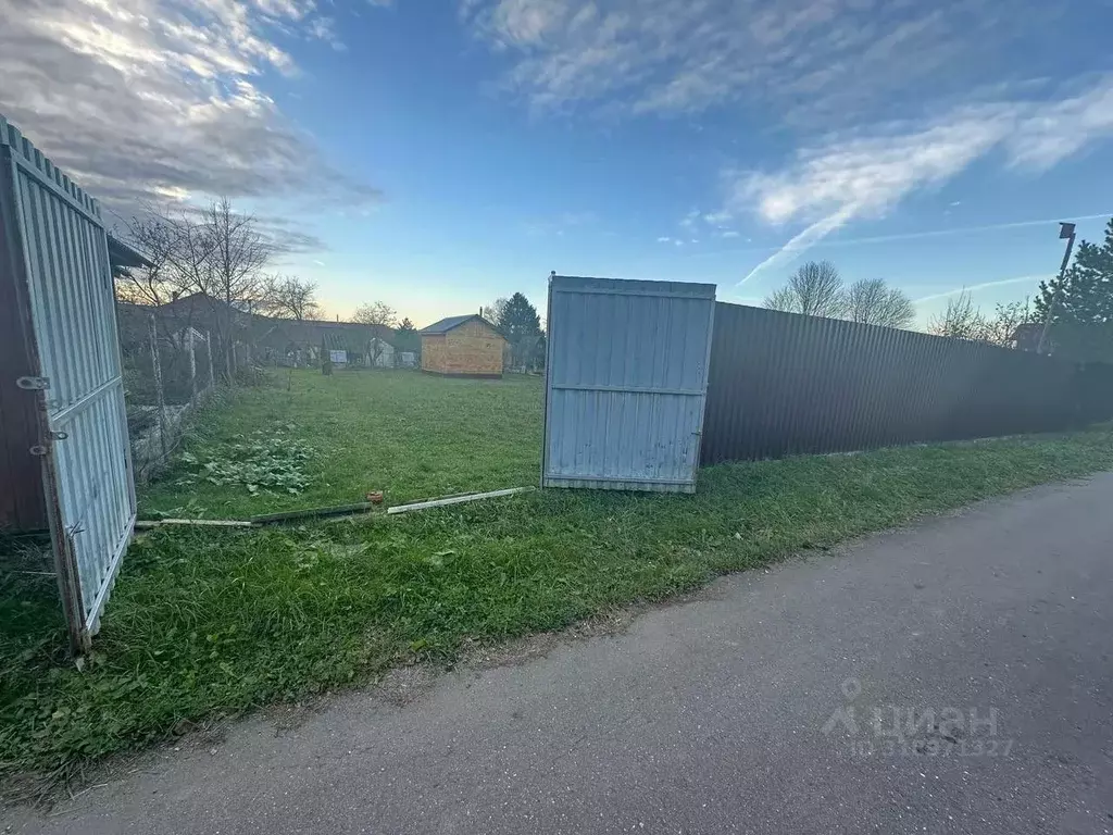 Участок в Москва д. Старогромово, 17 (7.3 сот.) - Фото 0