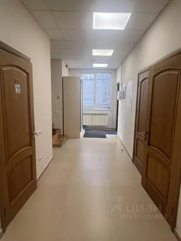 Дом в Крым, Симферополь ул. Вилар (200 м) - Фото 2