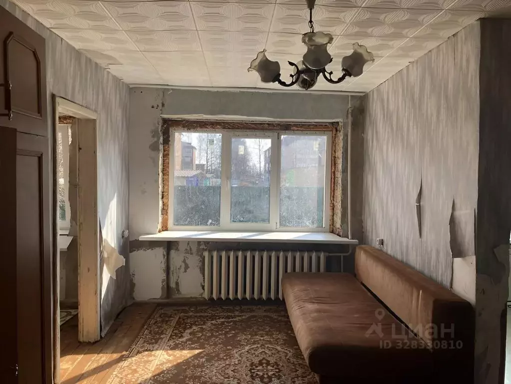 2-к кв. Московская область, Лотошино пгт ул. Микрорайон, 6 (42.8 м) - Фото 2