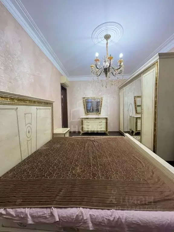 2-к кв. Дагестан, Махачкала просп. Расула Гамзатова, 53 (100.0 м) - Фото 2