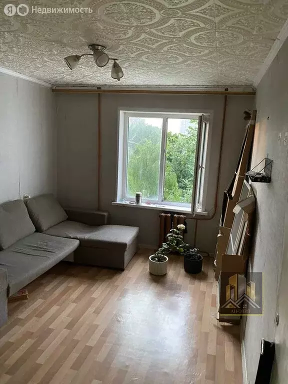 3-комнатная квартира: Казань, проспект Победы, 72А (63 м) - Фото 0