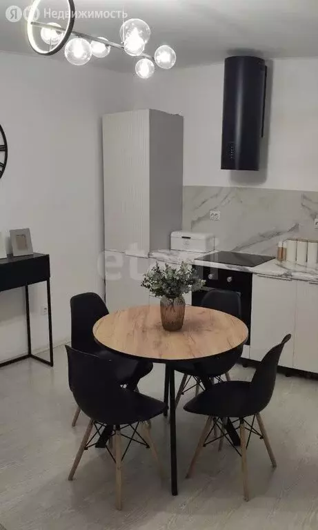 1-комнатная квартира: деревня Дударева, улица Сергея Джанбровского, 4 ... - Фото 1