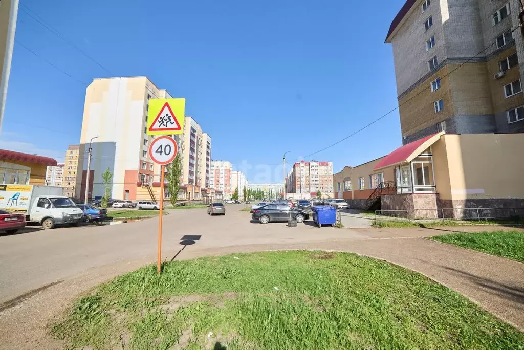 Помещение свободного назначения в Башкортостан, Стерлитамак ул. ... - Фото 1