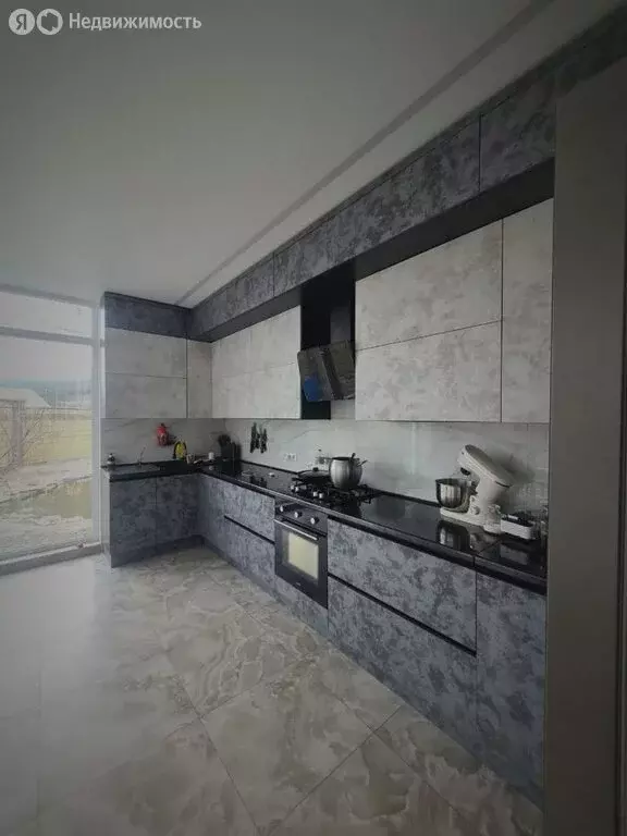 Дом в Симферополь, площадь Ленина (200 м) - Фото 1