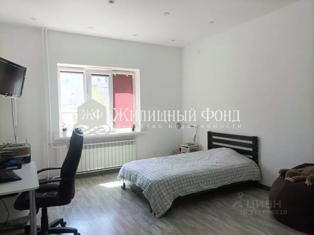 1-к кв. Курская область, Курск Хуторская ул., 4 (46.6 м) - Фото 1