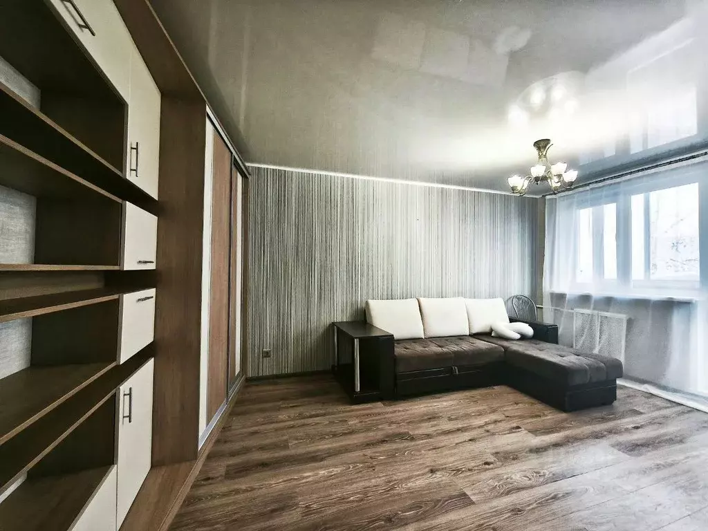 2-к кв. Свердловская область, Екатеринбург ул. Серафимы Дерябиной, ... - Фото 2