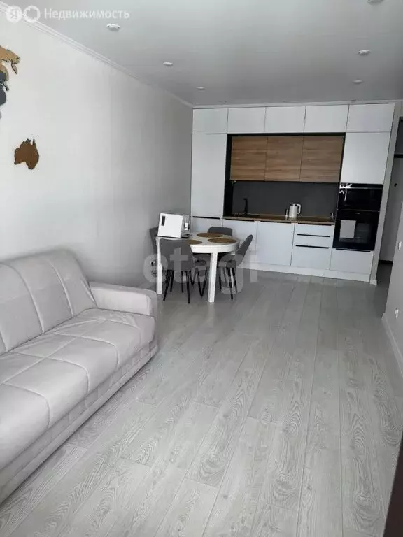 1-комнатная квартира: Новый Уренгой, улица имени В.Я. Петуха, 3/2 ... - Фото 2