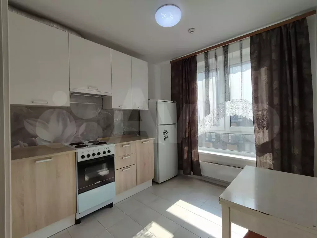 2-к. квартира, 55 м, 7/25 эт. - Фото 0